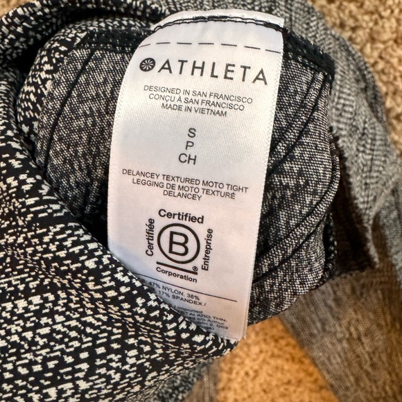 Athleta Delaney Mototight legging size Small - Picture 4 of 4